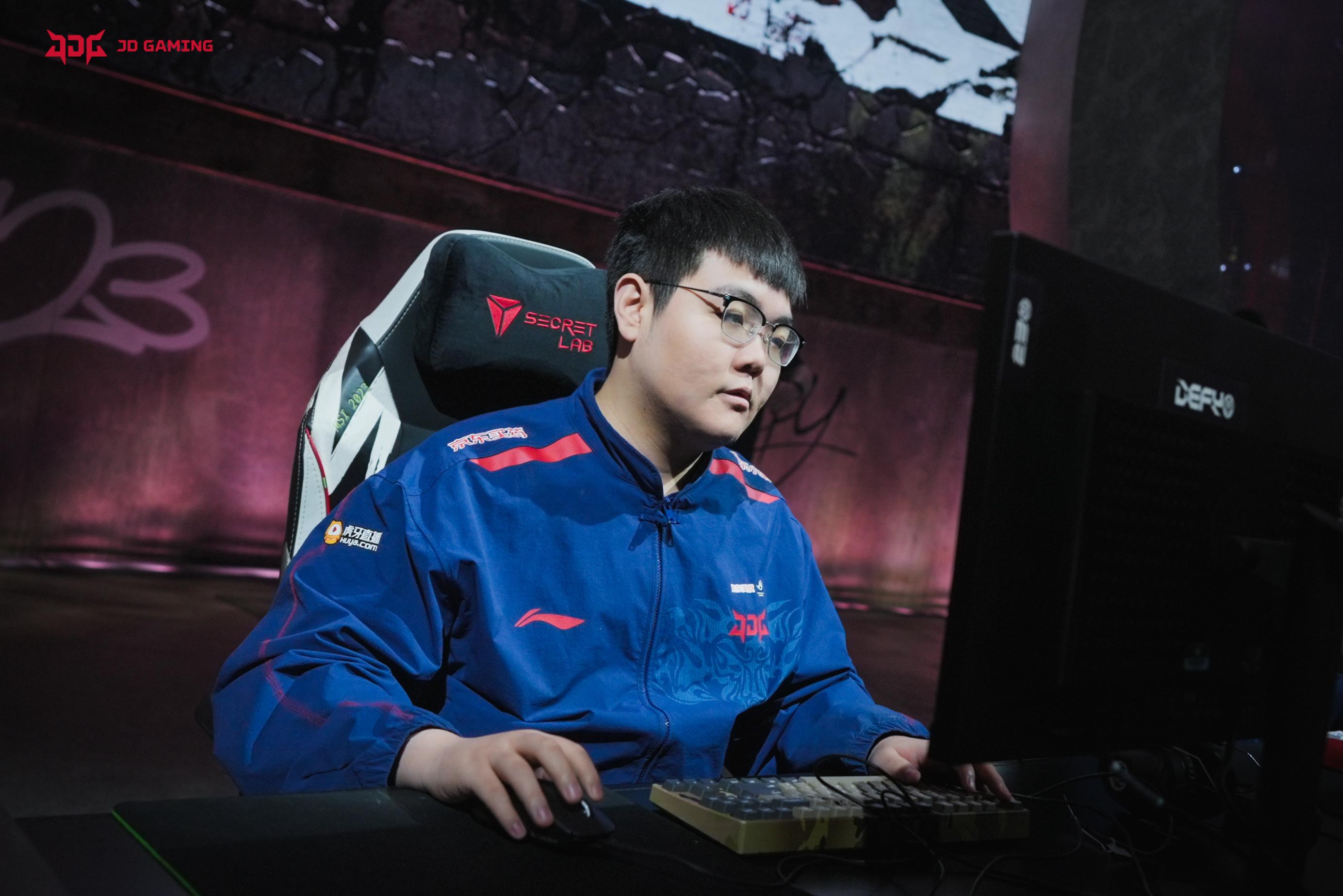 范弗里特恐赛季报销